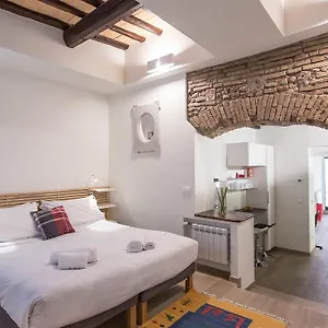  Appartamento In Trastevere White Italia